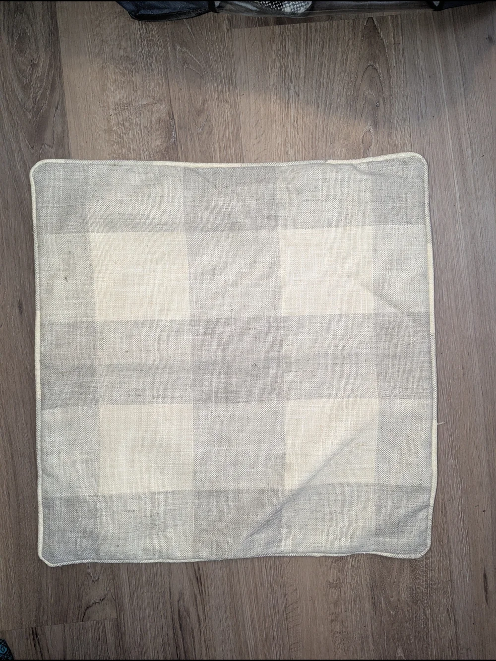 Safavieh Home Collection Fernla grey and white gingham accent pillow Cover Only